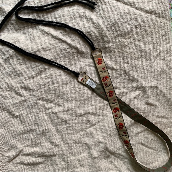 Vintage fabric tie belt with strings - Picture 4 of 4